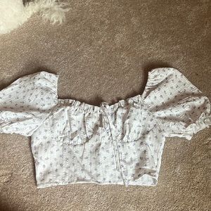 Floral blouse never worn